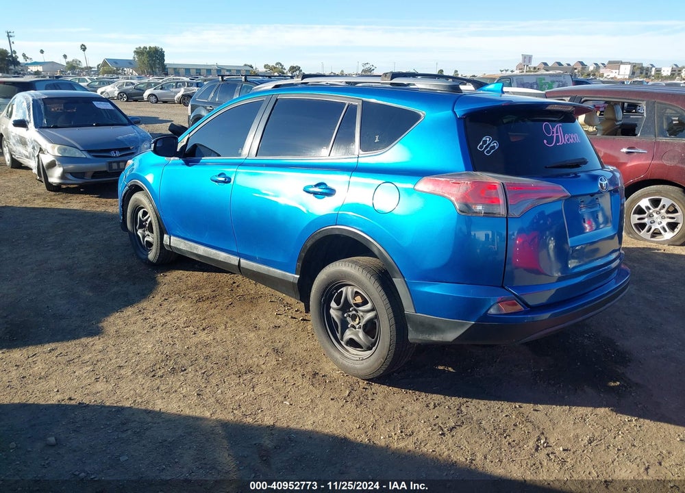 2017 TOYOTA RAV4 LE VIN: JTMZFREV8HJ110704