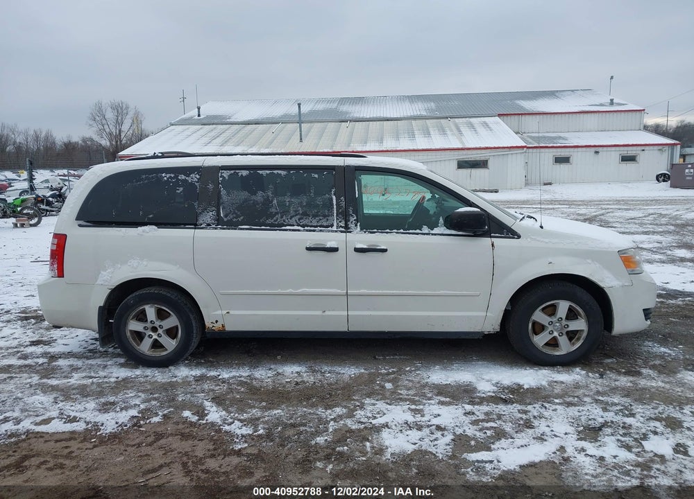 2008 DODGE GRAND CARAVAN SE VIN: 1D8HN44H48B127170