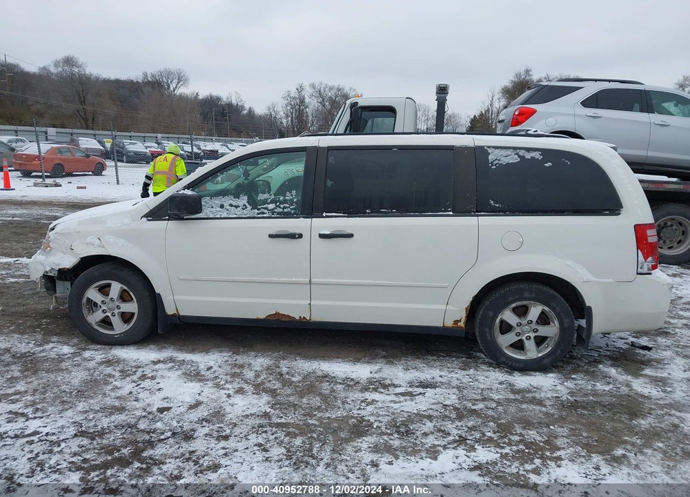 2008 DODGE GRAND CARAVAN SE VIN: 1D8HN44H48B127170