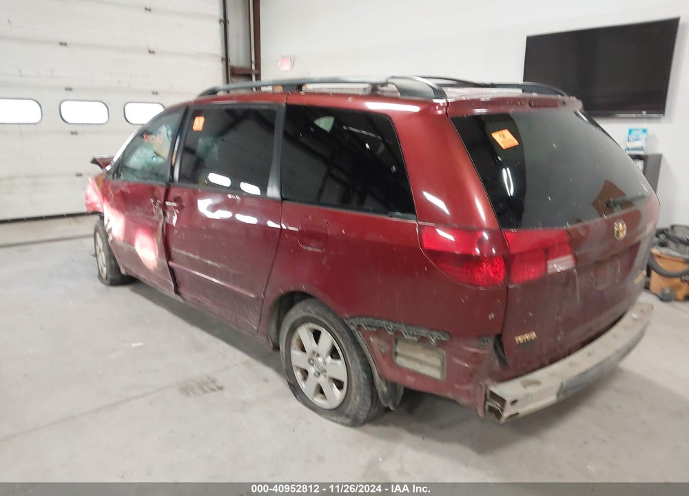 2004 TOYOTA SIENNA LE VIN: 5TDZA23C44S197103