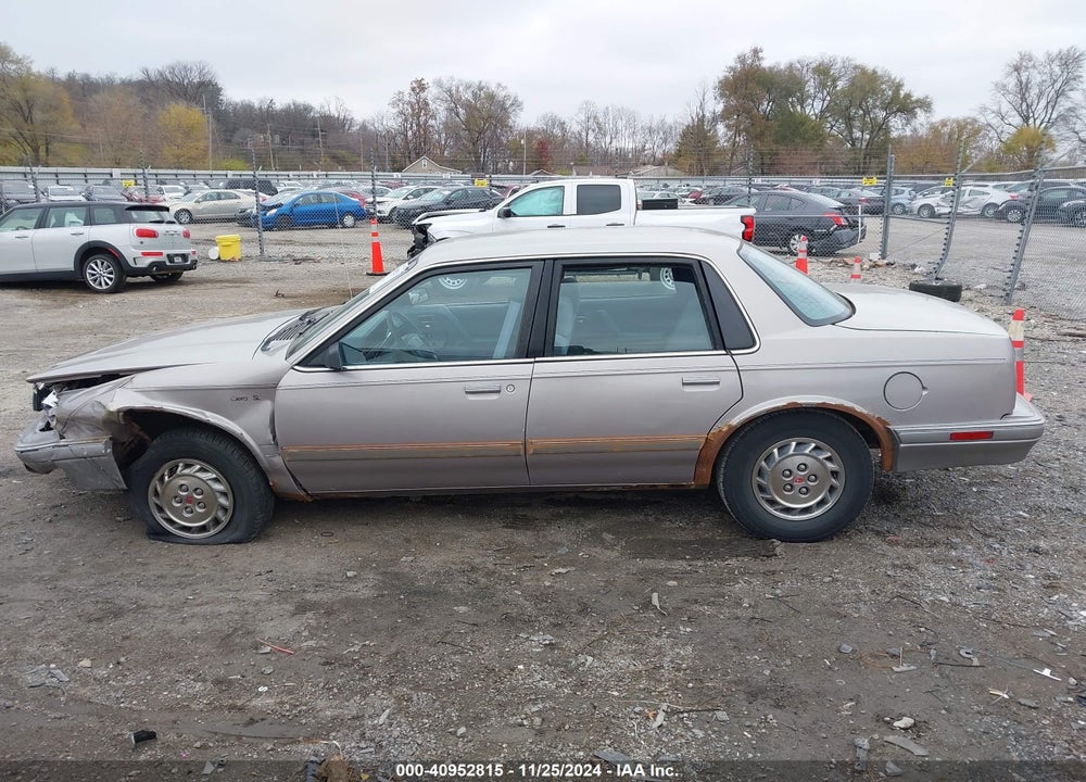 1996 OLDSMOBILE CIERA SL VIN: 1G3AJ55M8T6389174
