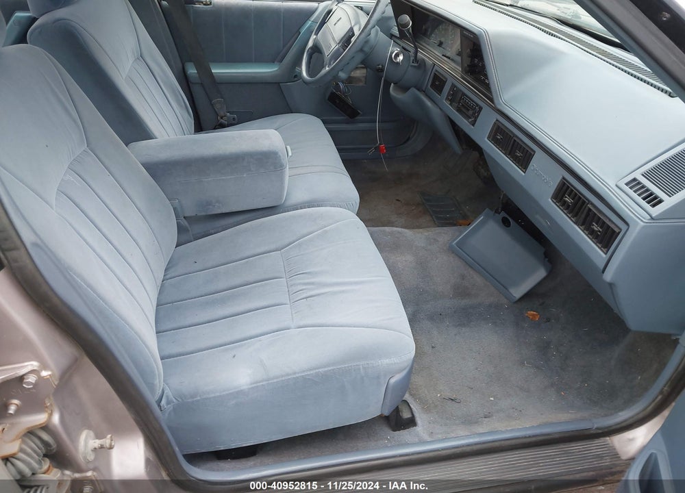 1996 OLDSMOBILE CIERA SL VIN: 1G3AJ55M8T6389174