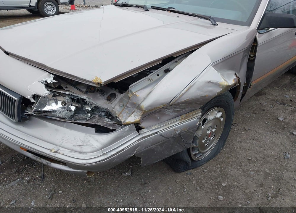 1996 OLDSMOBILE CIERA SL VIN: 1G3AJ55M8T6389174
