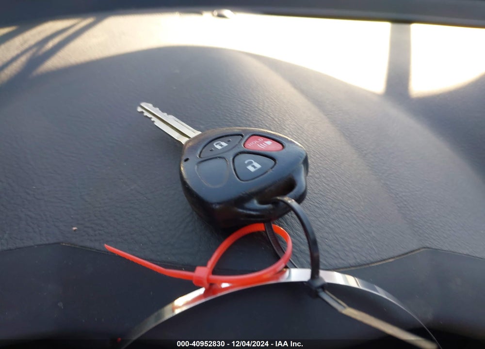 2008 TOYOTA RAV4 VIN: JTMZD33V785115472