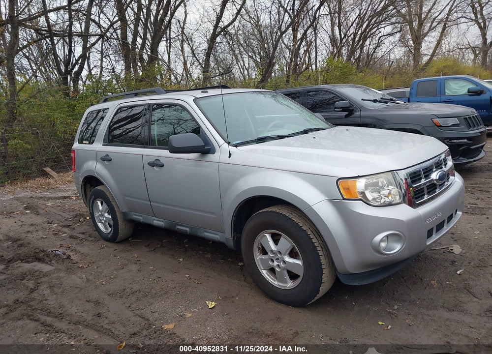 2009 FORD ESCAPE XLT VIN: 1FMCU93789KC86143