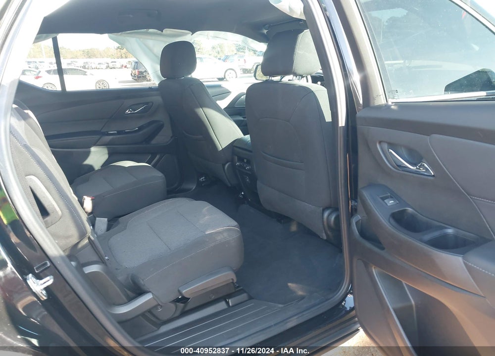2023 CHEVROLET TRAVERSE FWD LT CLOTH VIN: 1GNERGKW0PJ329573