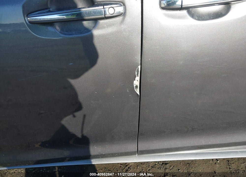2011 TOYOTA SIENNA XLE LIMITED VIN: 5TDYK3DC7BS061557