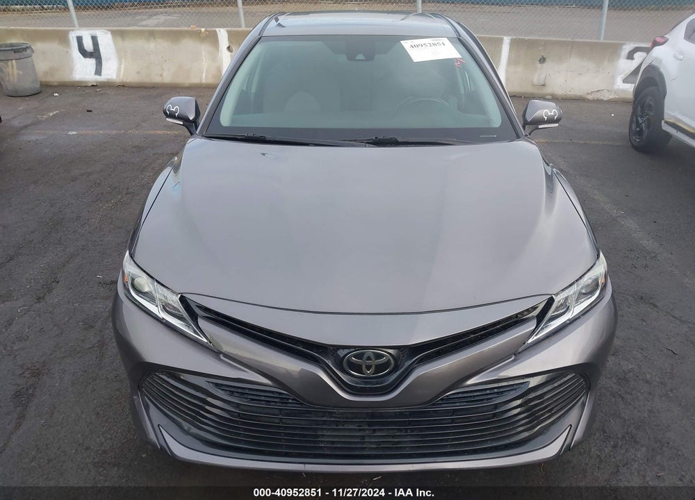 2019 TOYOTA CAMRY LE VIN: 4T1B11HK2KU206820