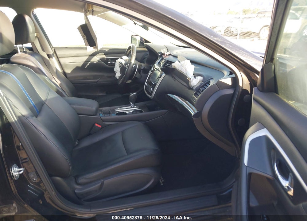 2018 NISSAN ALTIMA VIN: 1N4AL3AP5JC291268