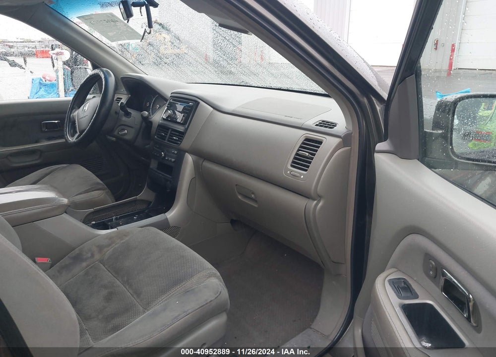 2006 HONDA PILOT EX VIN: 5FNYF18416B030021