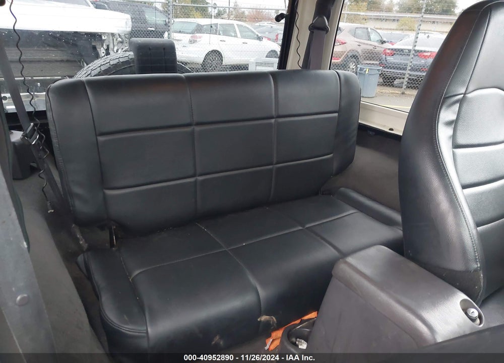 2002 JEEP WRANGLER X VIN: 1J4FA39S82P754572