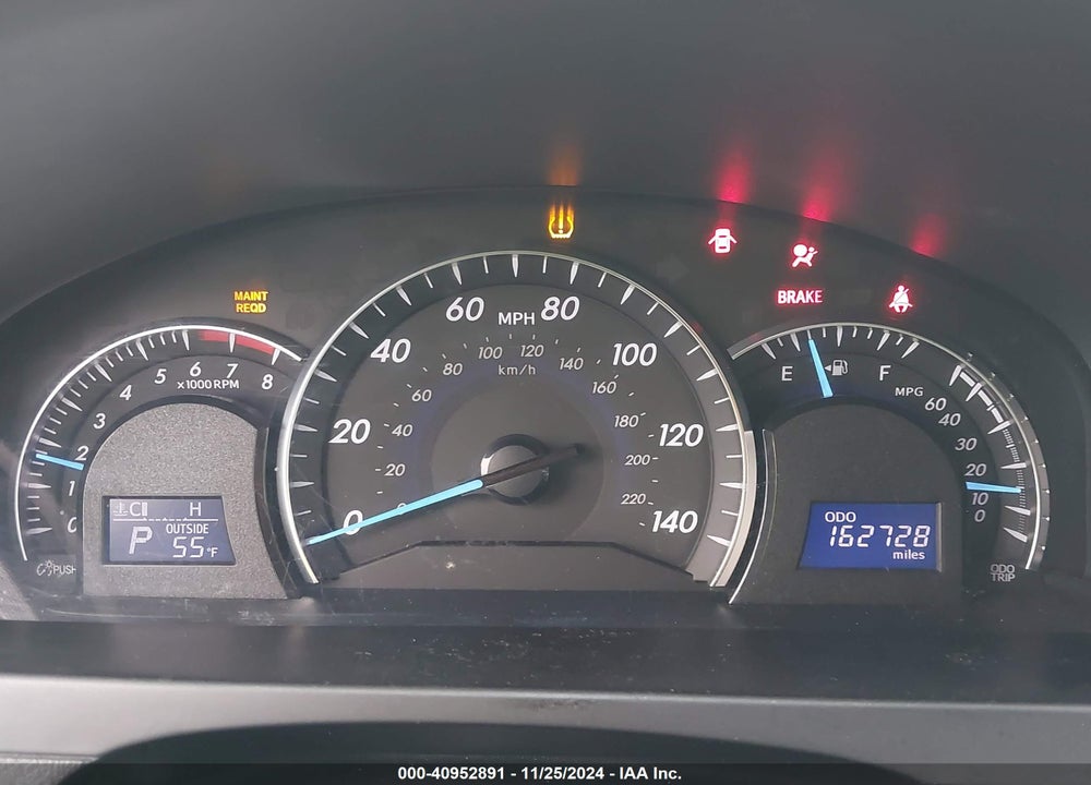 2012 TOYOTA CAMRY XLE VIN: 4T4BF1FK2CR224715