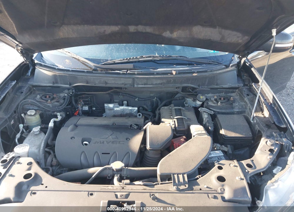 2013 MITSUBISHI OUTLANDER SE VIN: JA4JT3AW7DU009612