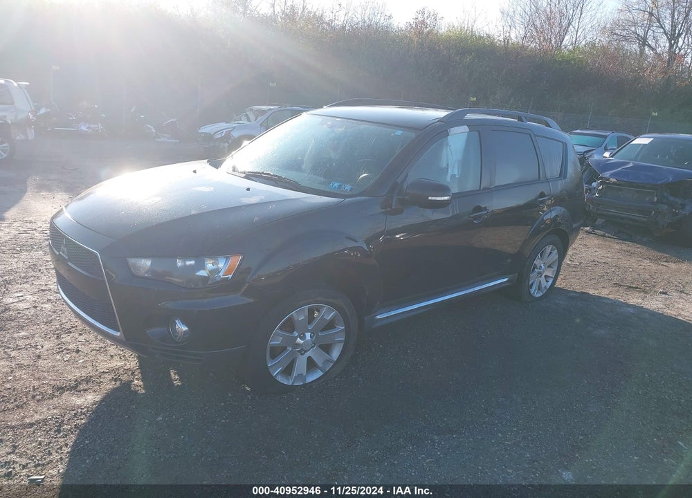 2013 MITSUBISHI OUTLANDER SE VIN: JA4JT3AW7DU009612