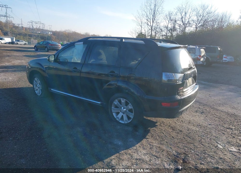 2013 MITSUBISHI OUTLANDER SE VIN: JA4JT3AW7DU009612