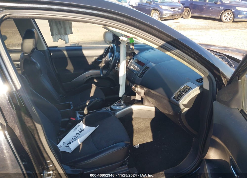 2013 MITSUBISHI OUTLANDER SE VIN: JA4JT3AW7DU009612