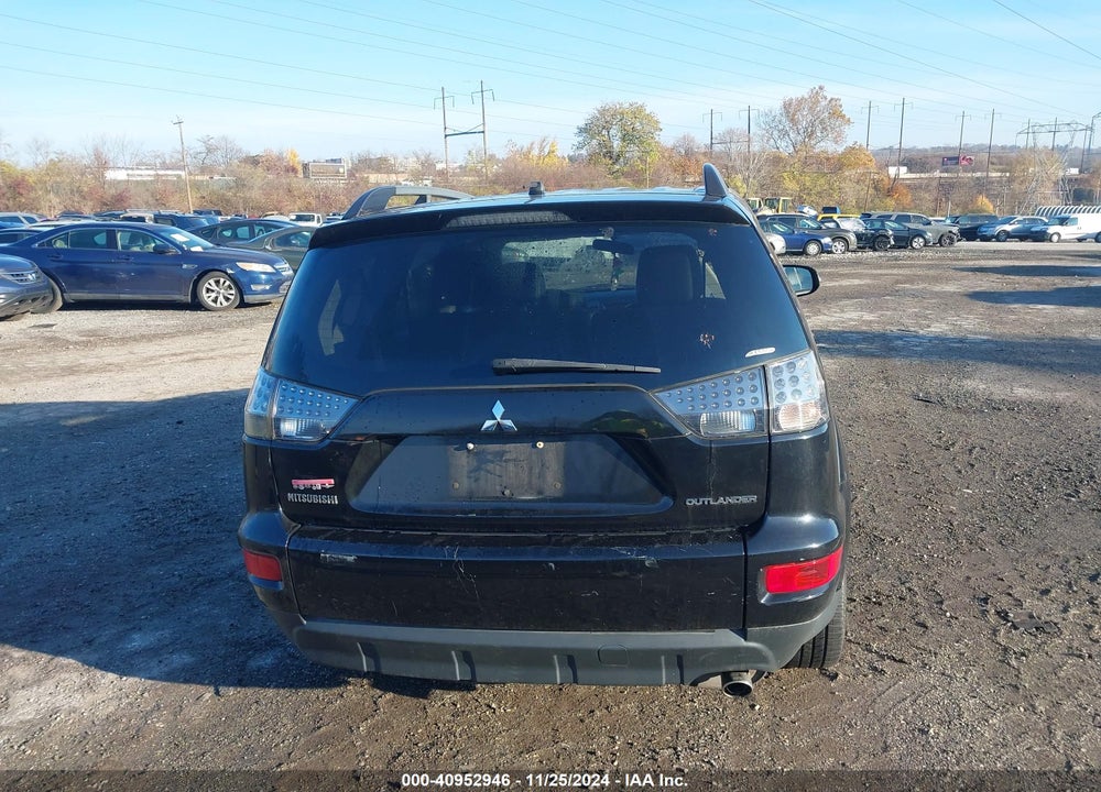 2013 MITSUBISHI OUTLANDER SE VIN: JA4JT3AW7DU009612