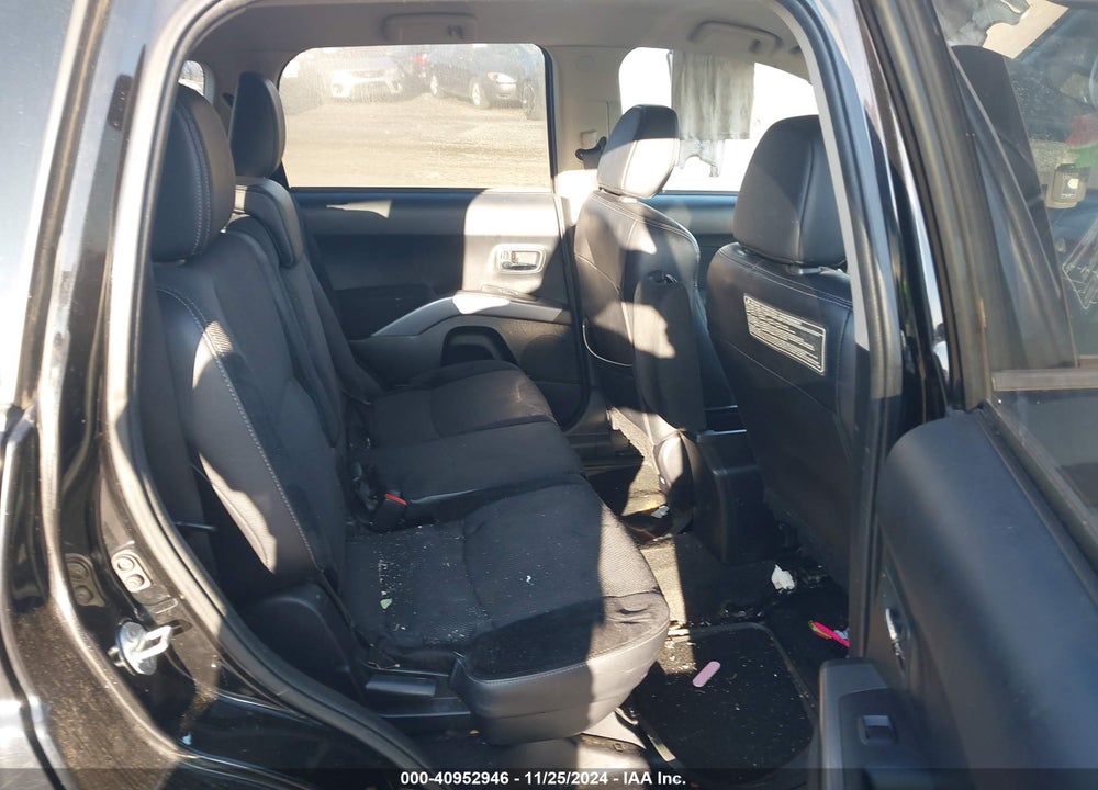 2013 MITSUBISHI OUTLANDER SE VIN: JA4JT3AW7DU009612