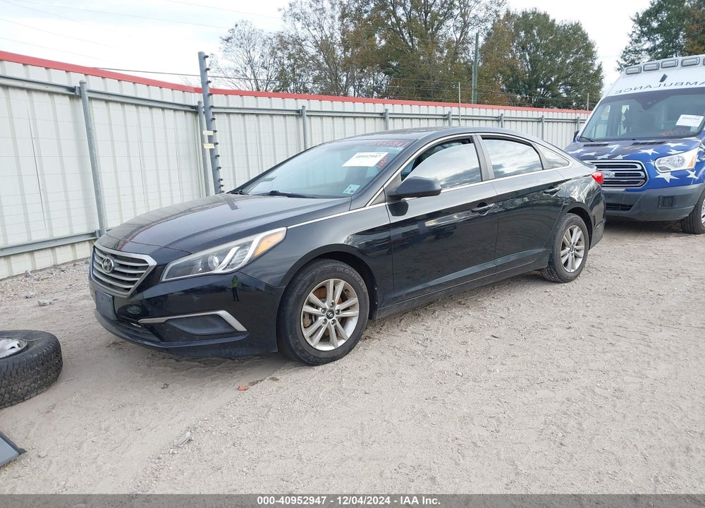 2016 HYUNDAI SONATA SE VIN: 5NPE24AF7GH366562