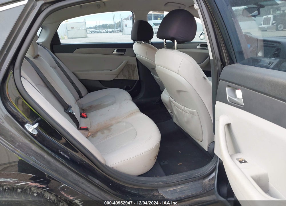 2016 HYUNDAI SONATA SE VIN: 5NPE24AF7GH366562