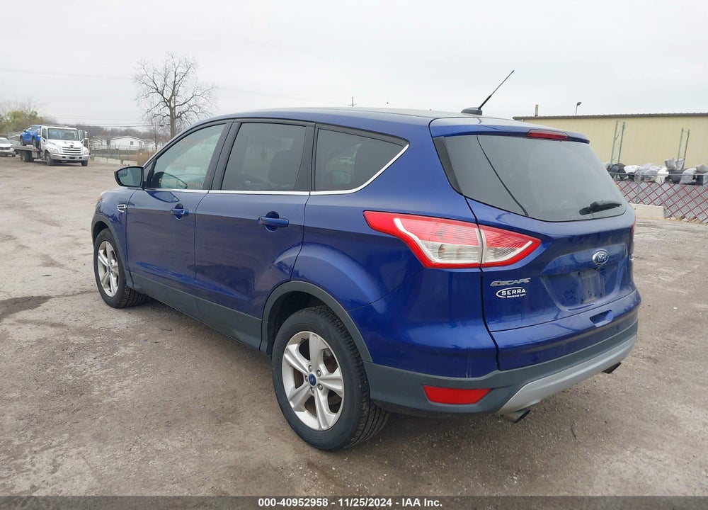 2015 FORD ESCAPE SE VIN: 1FMCU9GX8FUC24235
