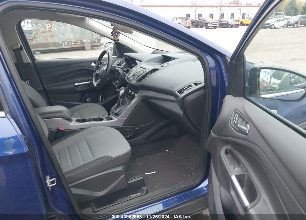 2015 FORD ESCAPE SE VIN: 1FMCU9GX8FUC24235