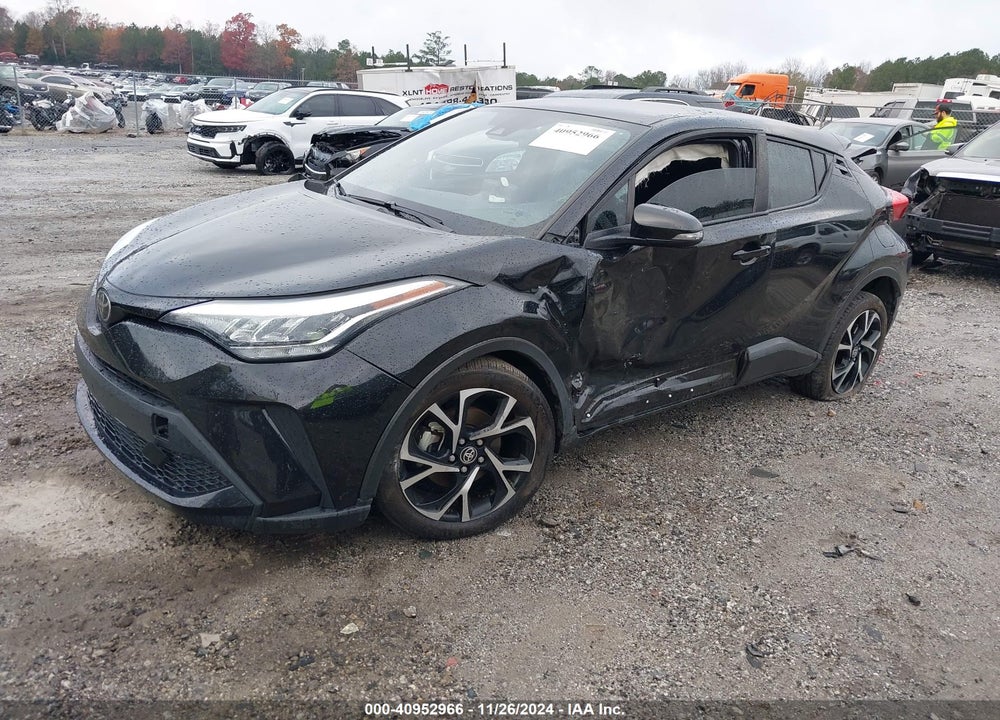 2021 TOYOTA C-HR XLE VIN: NMTKHMBX3MR134165