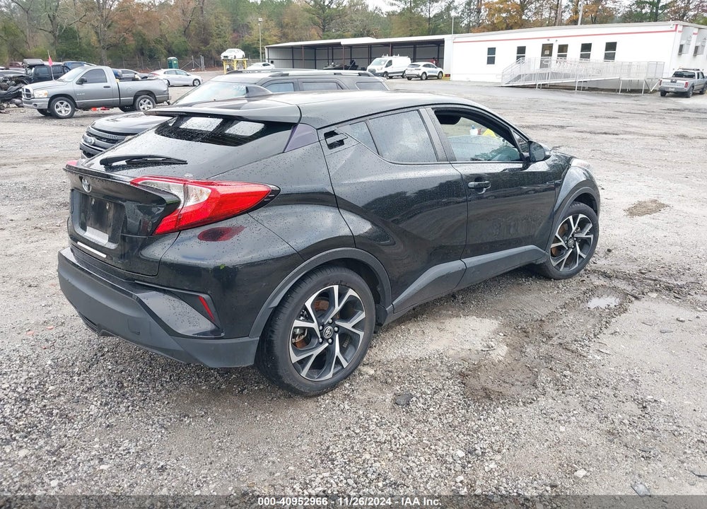 2021 TOYOTA C-HR XLE VIN: NMTKHMBX3MR134165