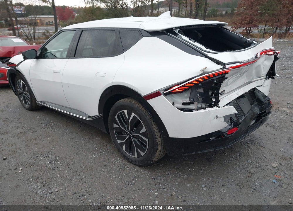 2024 KIA EV6 WIND VIN: KNDC3DLC5R5213933