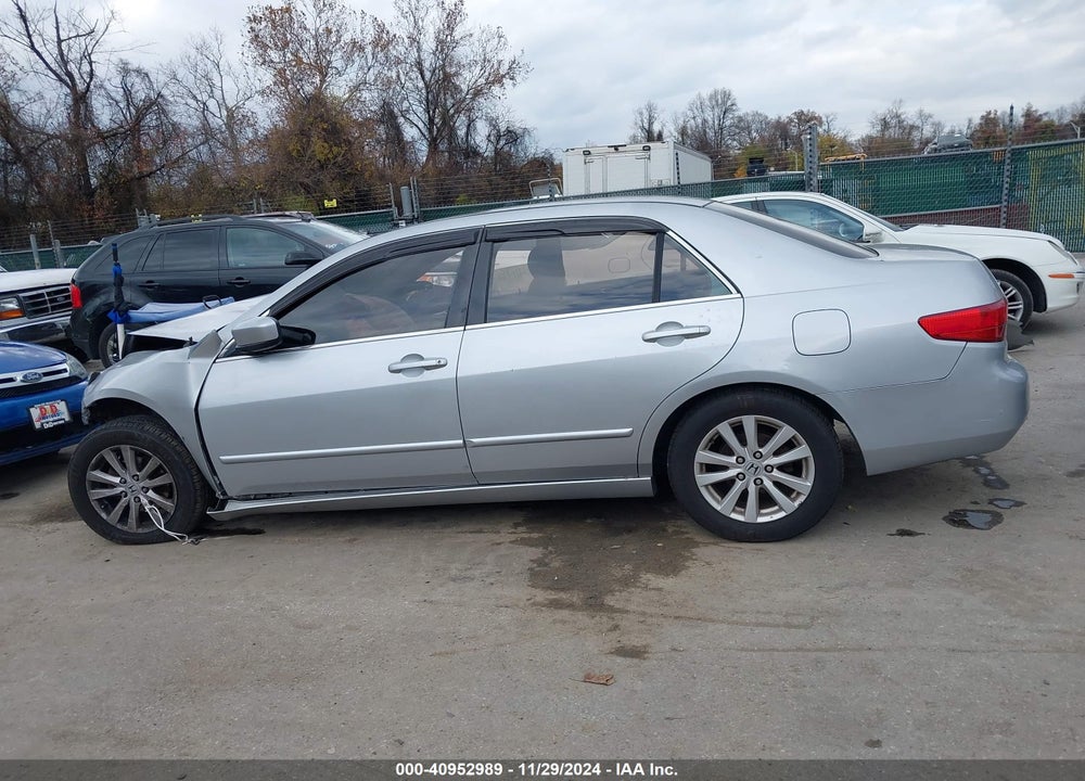 2005 HONDA ACCORD 2.4 EX VIN: 1HGCM56765A002230