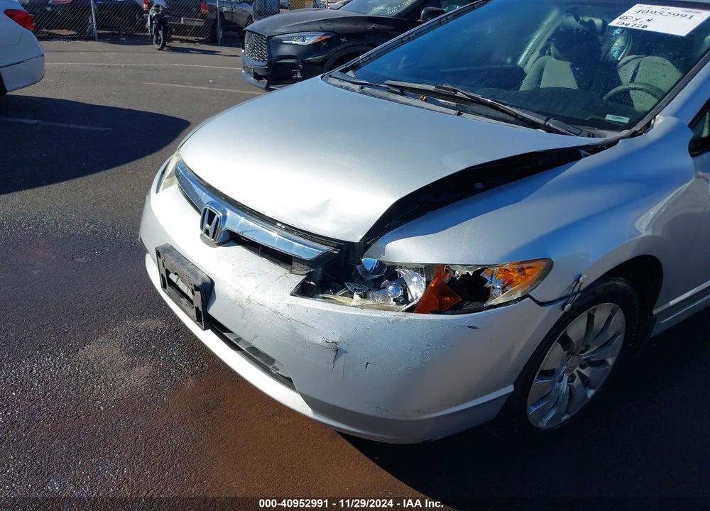 2008 HONDA CIVIC LX VIN: 1HGFA16508L044589