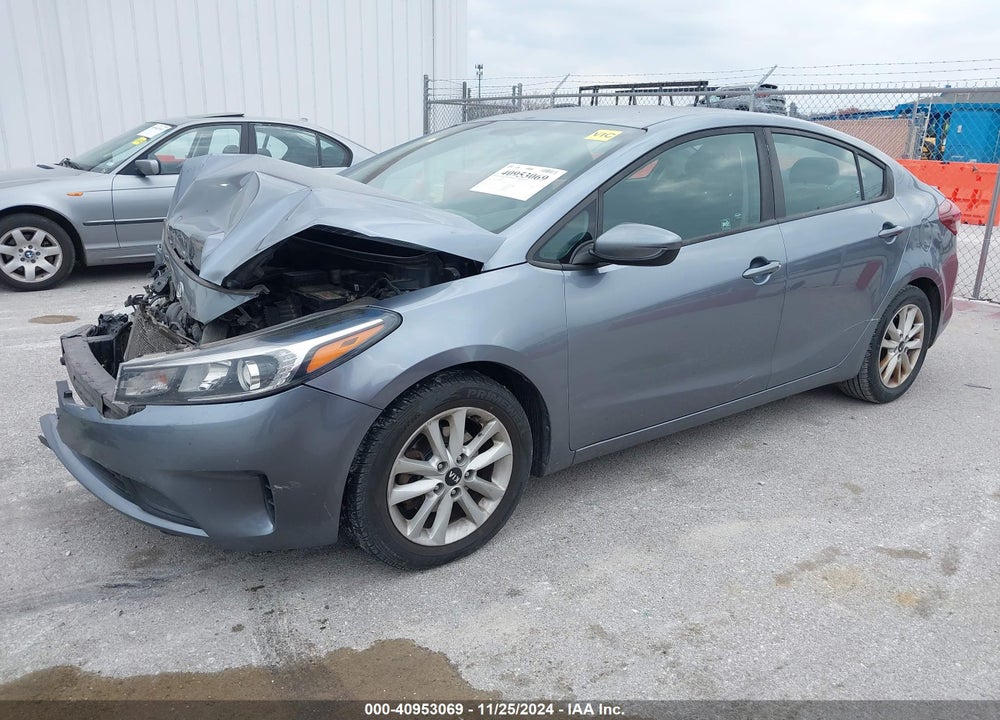 2017 KIA FORTE VIN: 3KPFL4A78HE099335