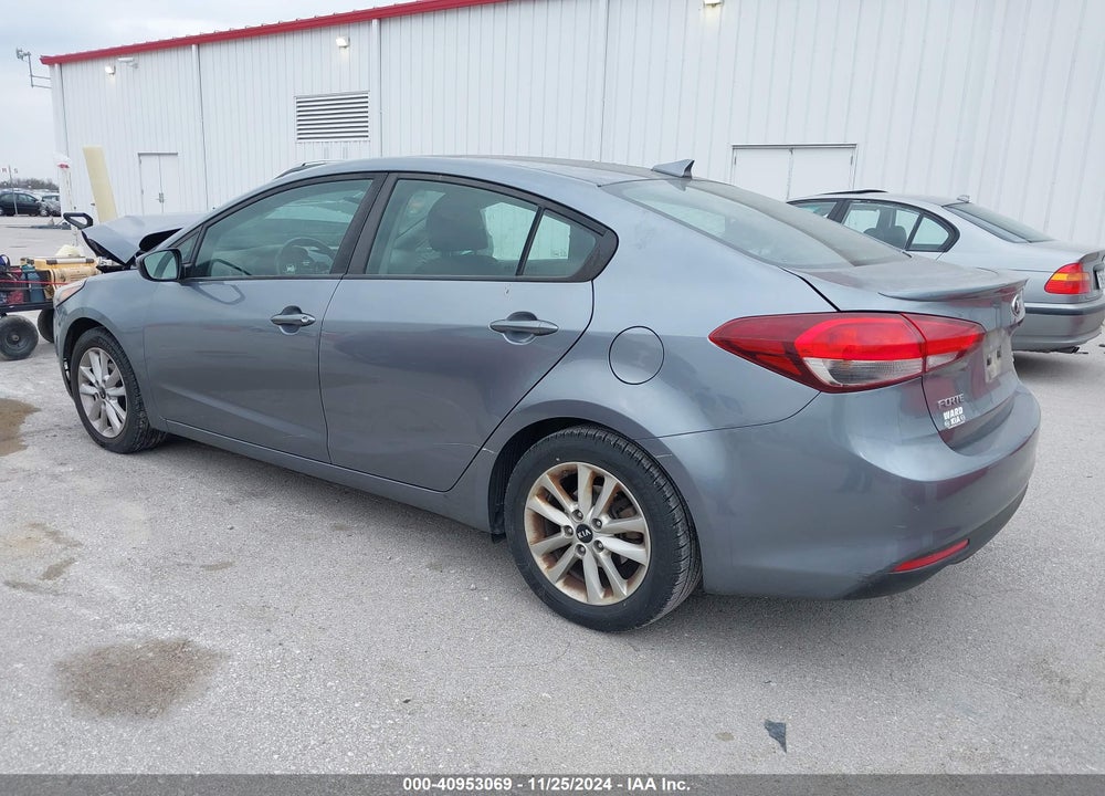 2017 KIA FORTE VIN: 3KPFL4A78HE099335