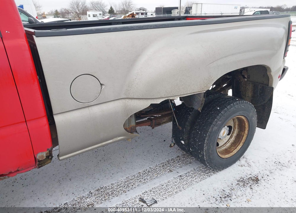 2003 CHEVROLET SILVERADO 3500 LS VIN: 1GCJK39113E184061