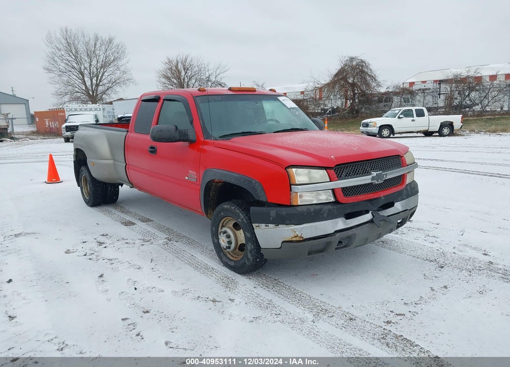 2003 CHEVROLET SILVERADO 3500 LS VIN: 1GCJK39113E184061