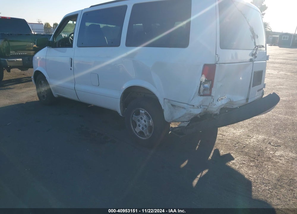 2004 CHEVROLET ASTRO VIN: 1GNDM19X04B104386