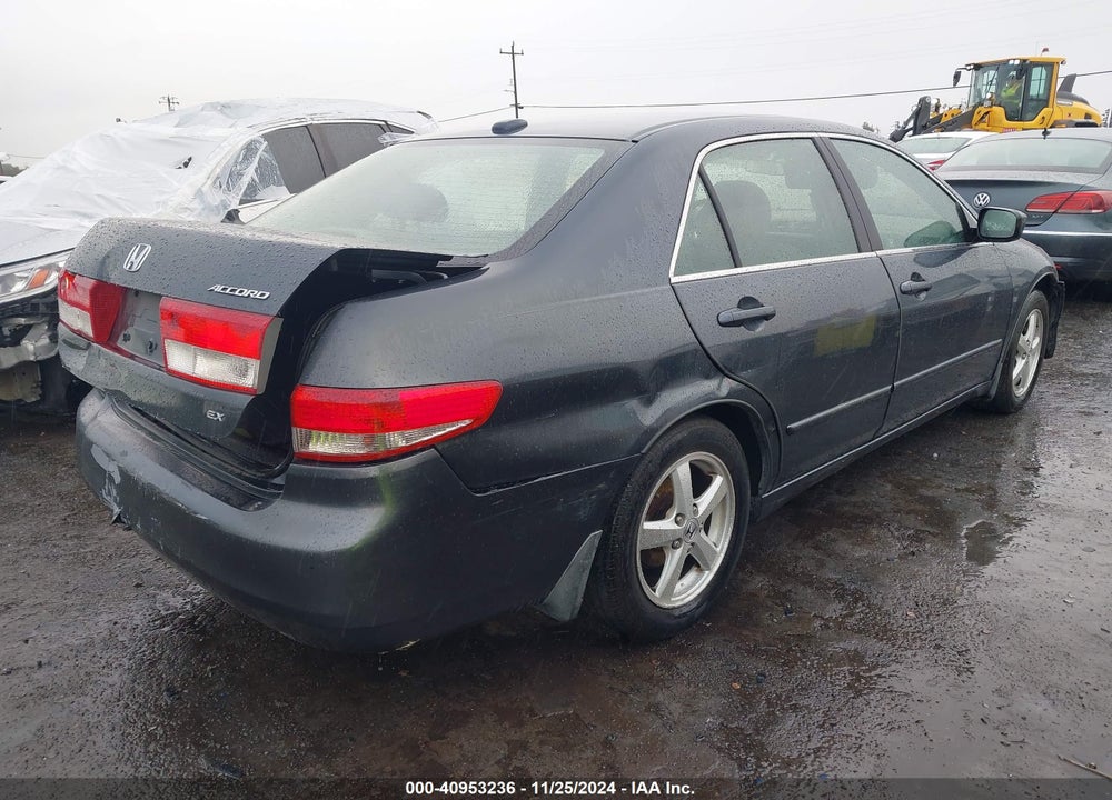 2004 HONDA ACCORD 2.4 EX VIN: JHMCM56824C037484