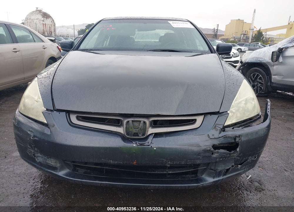 2004 HONDA ACCORD 2.4 EX VIN: JHMCM56824C037484