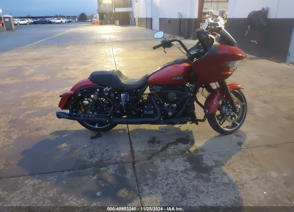 2024 HARLEY-DAVIDSON FLTRX VIN: 1HD1KH725RB650818