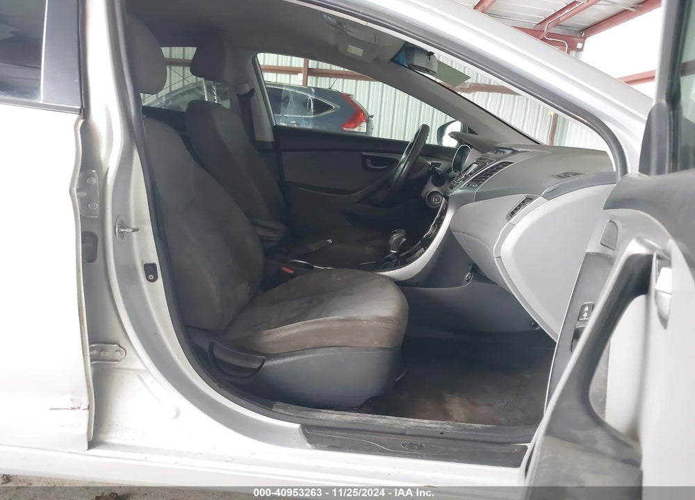 2014 HYUNDAI ELANTRA SE VIN: KMHDH4AEXEU116149