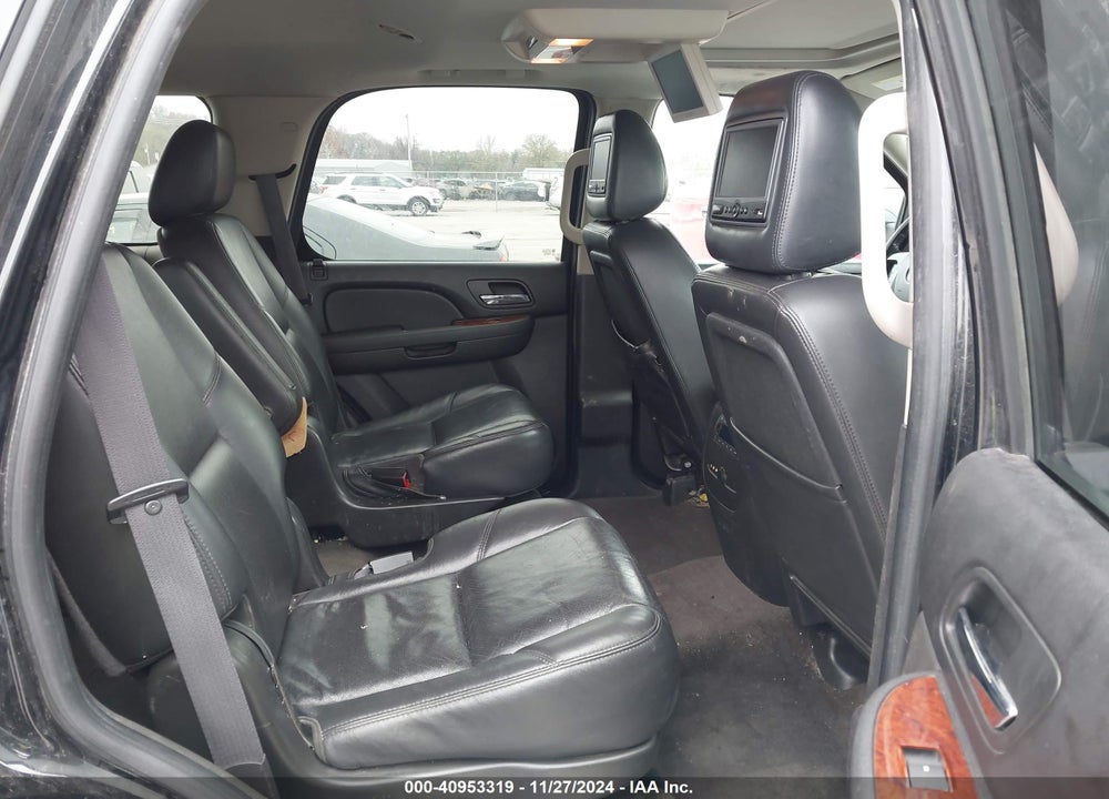 2011 CHEVROLET TAHOE LTZ VIN: 1GNSKCE03BR232451
