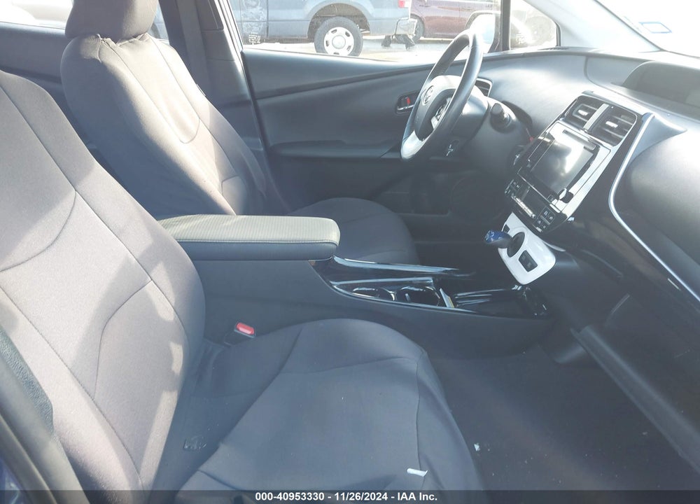 2017 TOYOTA PRIUS THREE VIN: JTDKARFUXH3535867