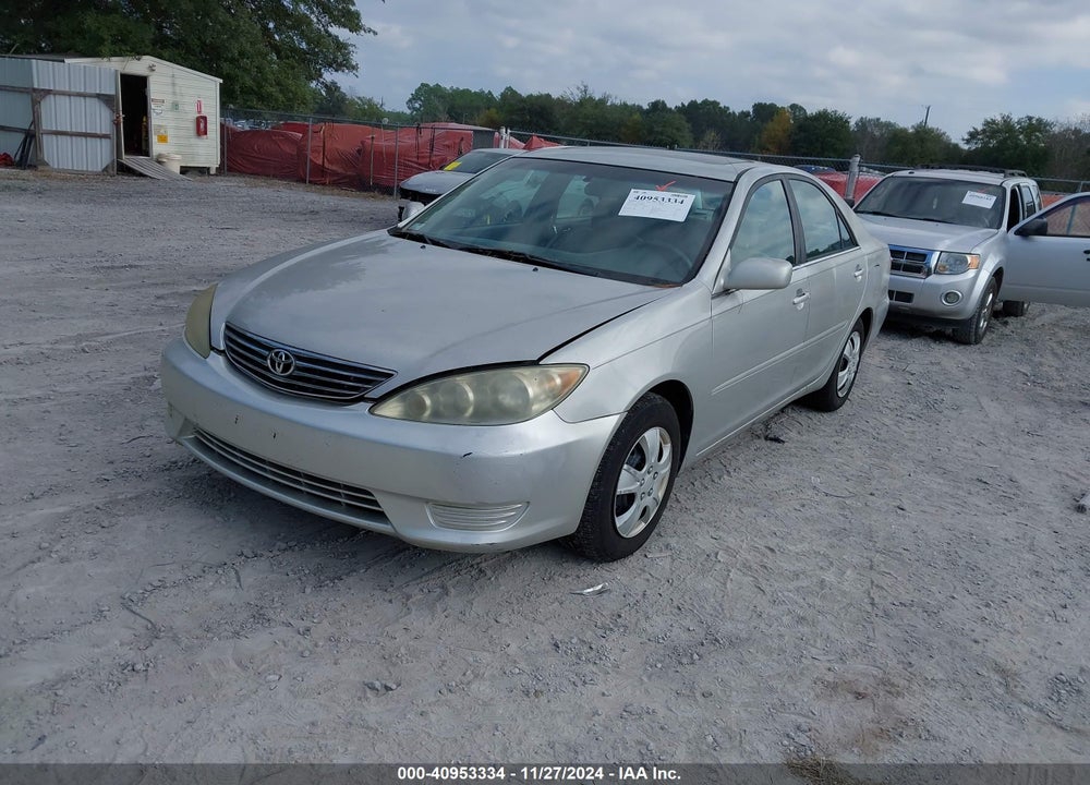 2005 TOYOTA CAMRY LE VIN: 4T1BE30K55U384981