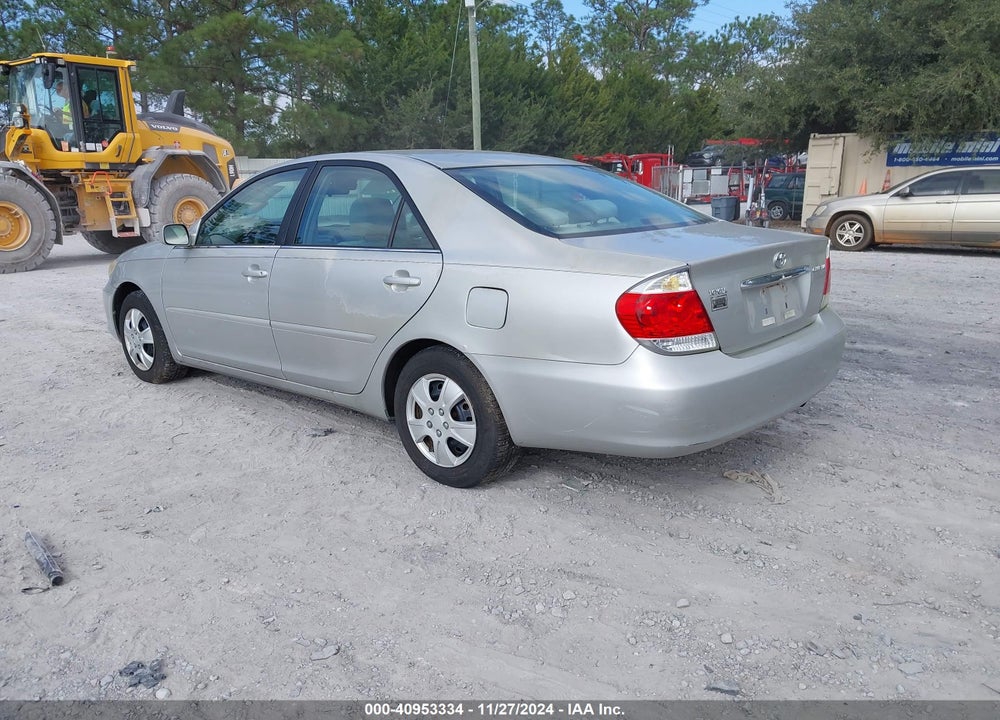 2005 TOYOTA CAMRY LE VIN: 4T1BE30K55U384981