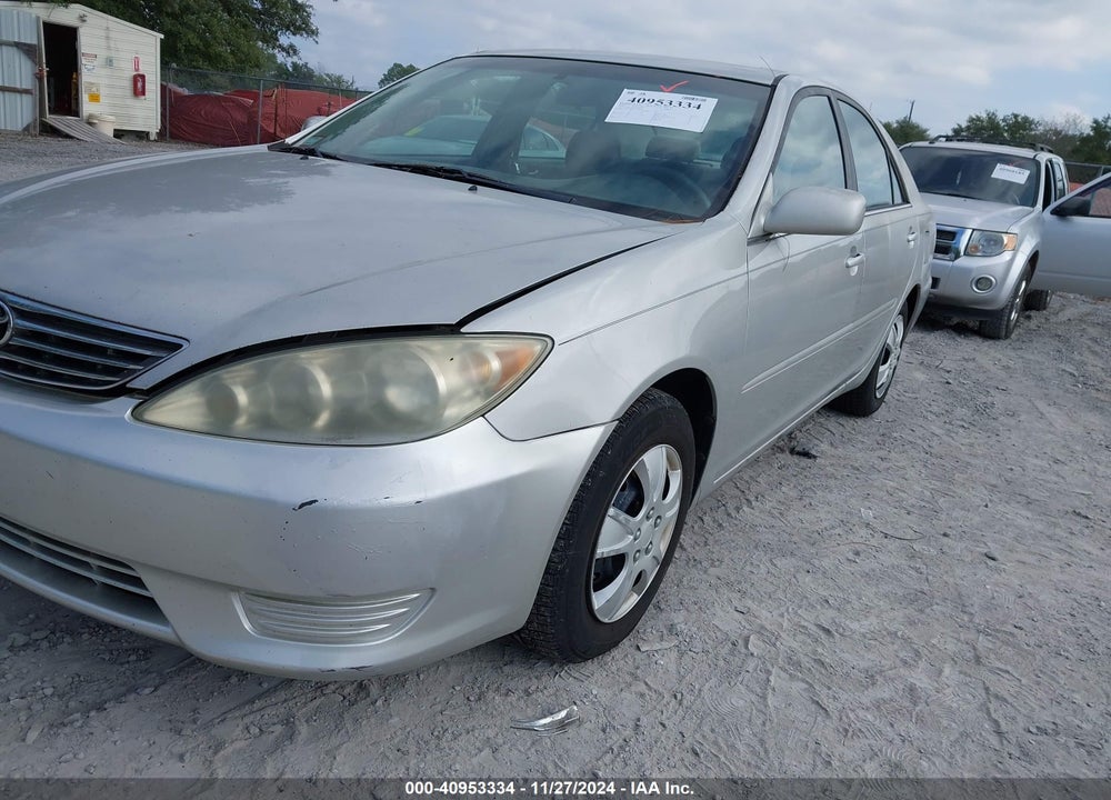 2005 TOYOTA CAMRY LE VIN: 4T1BE30K55U384981