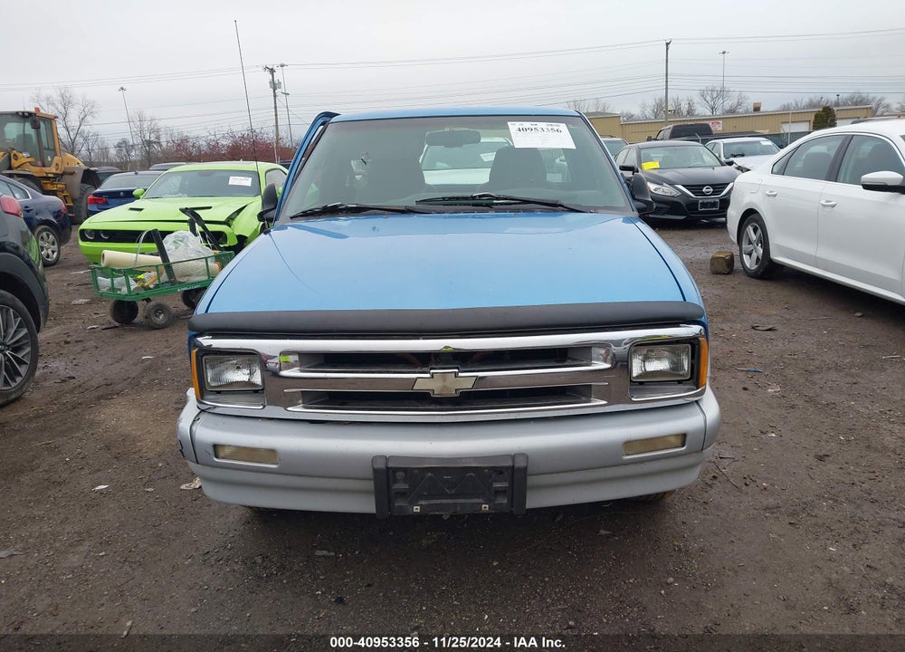 1996 CHEVROLET S TRUCK S10 VIN: 1GCCS1440T8175221
