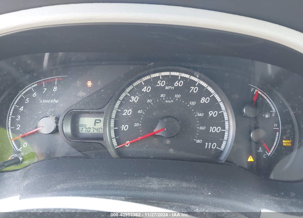 2011 TOYOTA SIENNA LE V6 VIN: 5TDKK3DC4BS154767