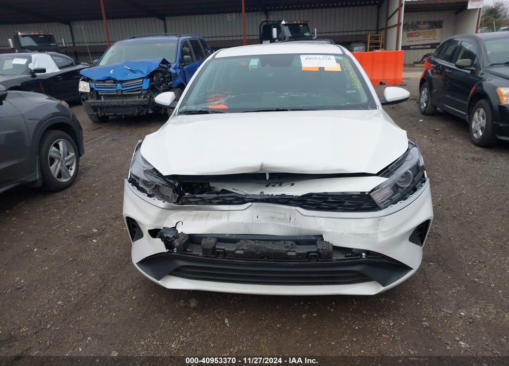 2024 KIA FORTE LXS VIN: 3KPF24AD2RE770749