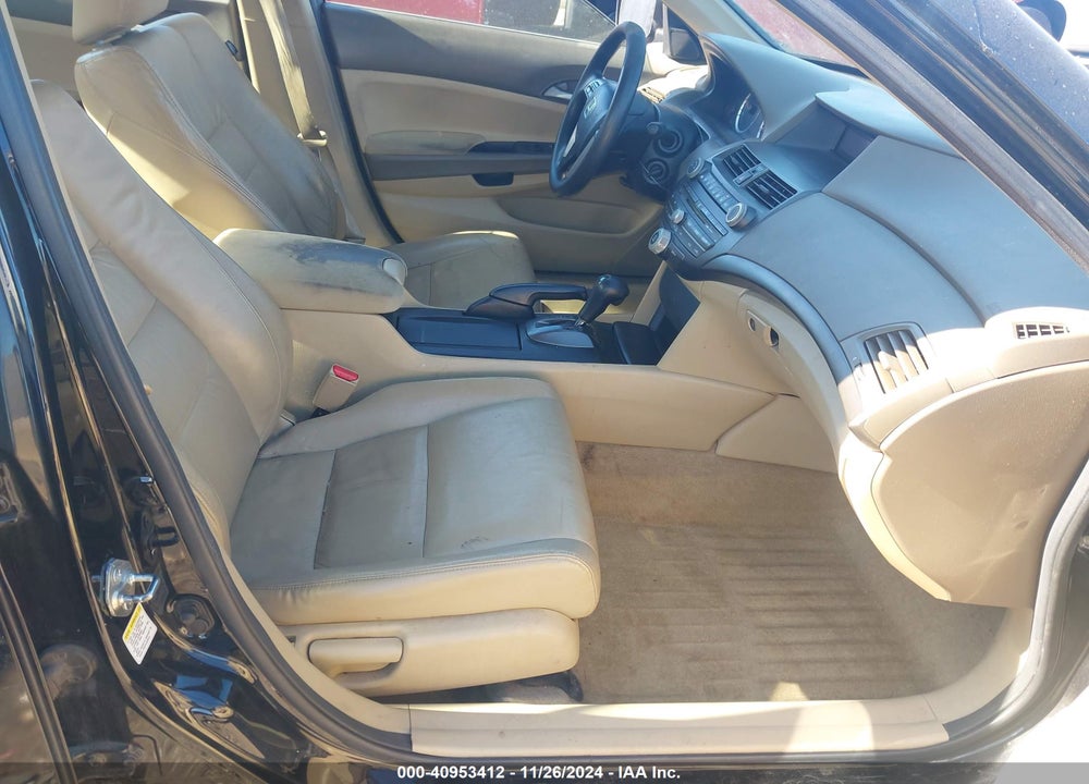 2010 HONDA ACCORD 2.4 LX VIN: 1HGCP2F37AA047867