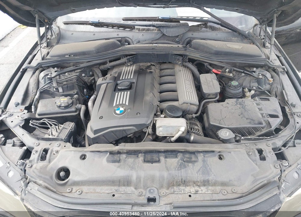 2008 BMW 528I VIN: WBANU53518CT18263